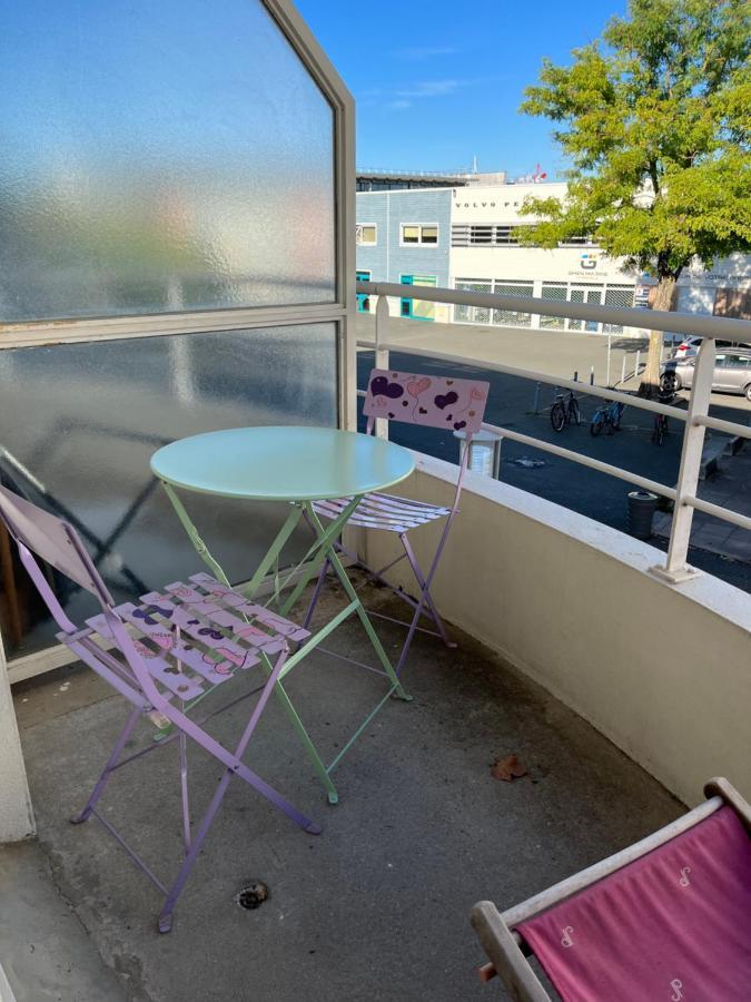 Au Coeur Du Centre Ville De La Rochelle Au Calme Avec Stationnement Gratuit 외부 사진