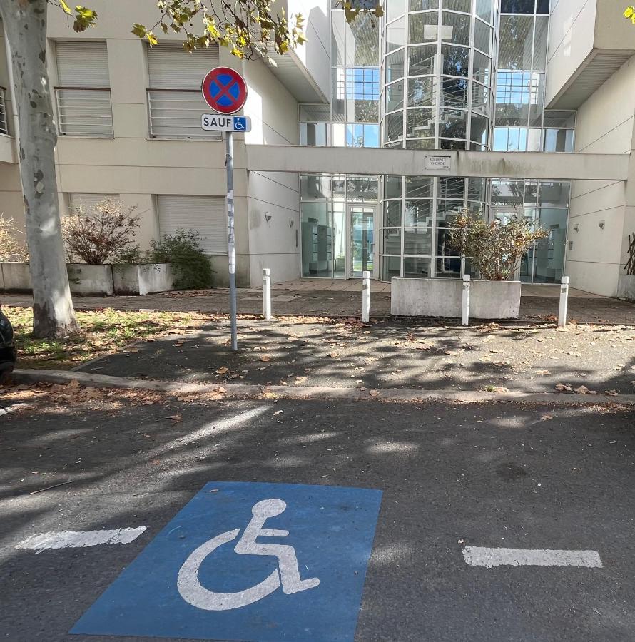 Au Coeur Du Centre Ville De La Rochelle Au Calme Avec Stationnement Gratuit 외부 사진