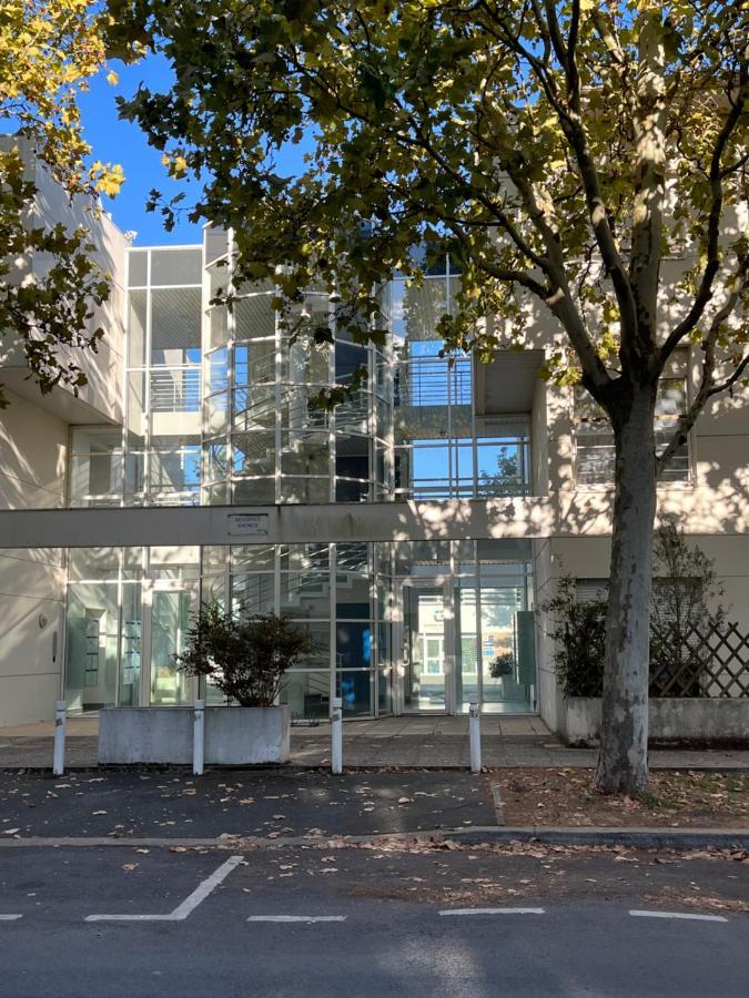 Au Coeur Du Centre Ville De La Rochelle Au Calme Avec Stationnement Gratuit 외부 사진